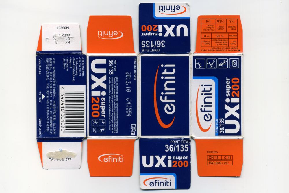 Efiniti UXi super 200 35mm film_box_outside