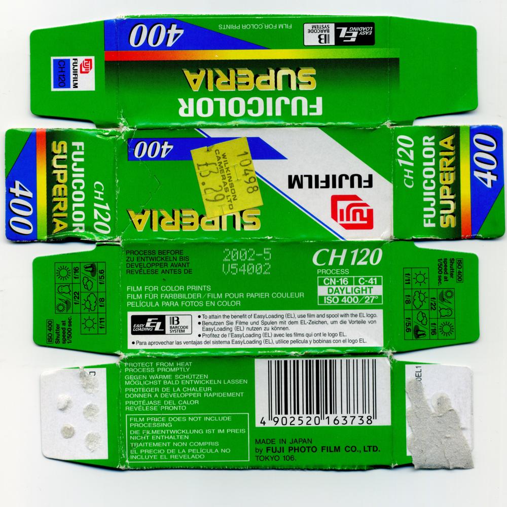 Fujifilm FUJICOLOR SUPERIA 120 film_box_outside