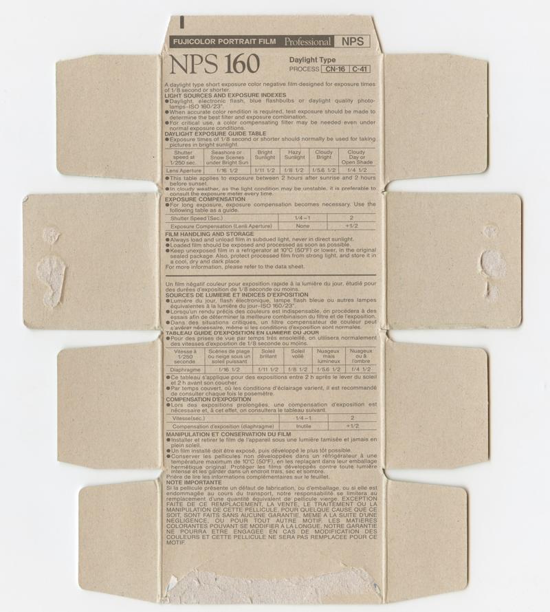 Fujifilm NPS 35mm film box inside