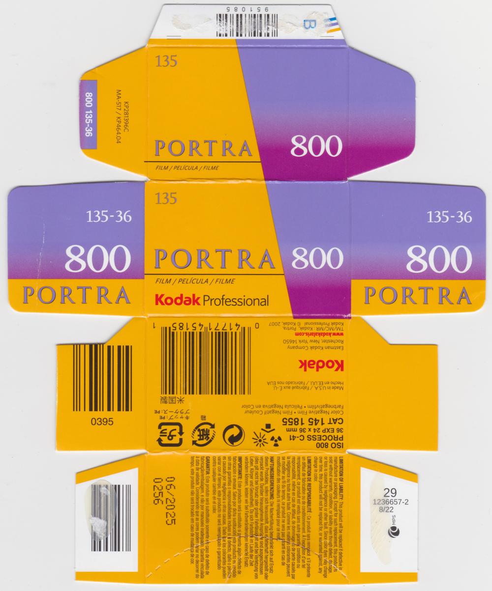 Kodak Portra 800 35mm film box outside