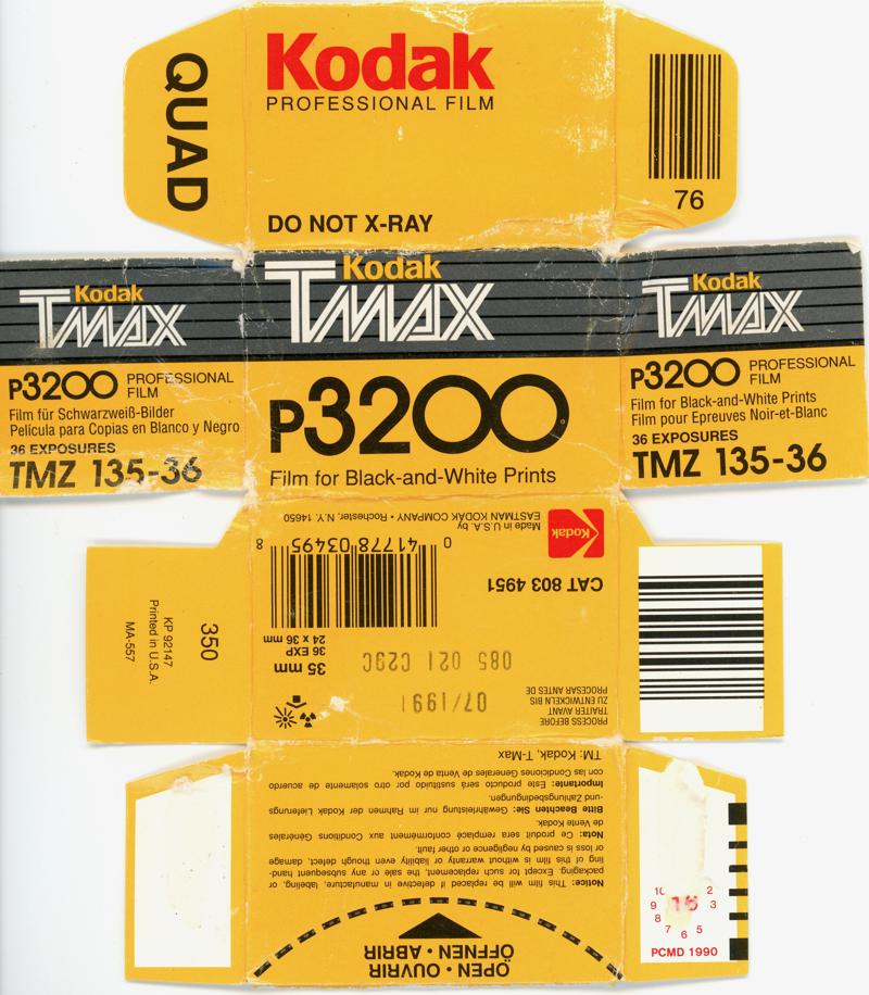 Kodak TMAX 35mm film box outside