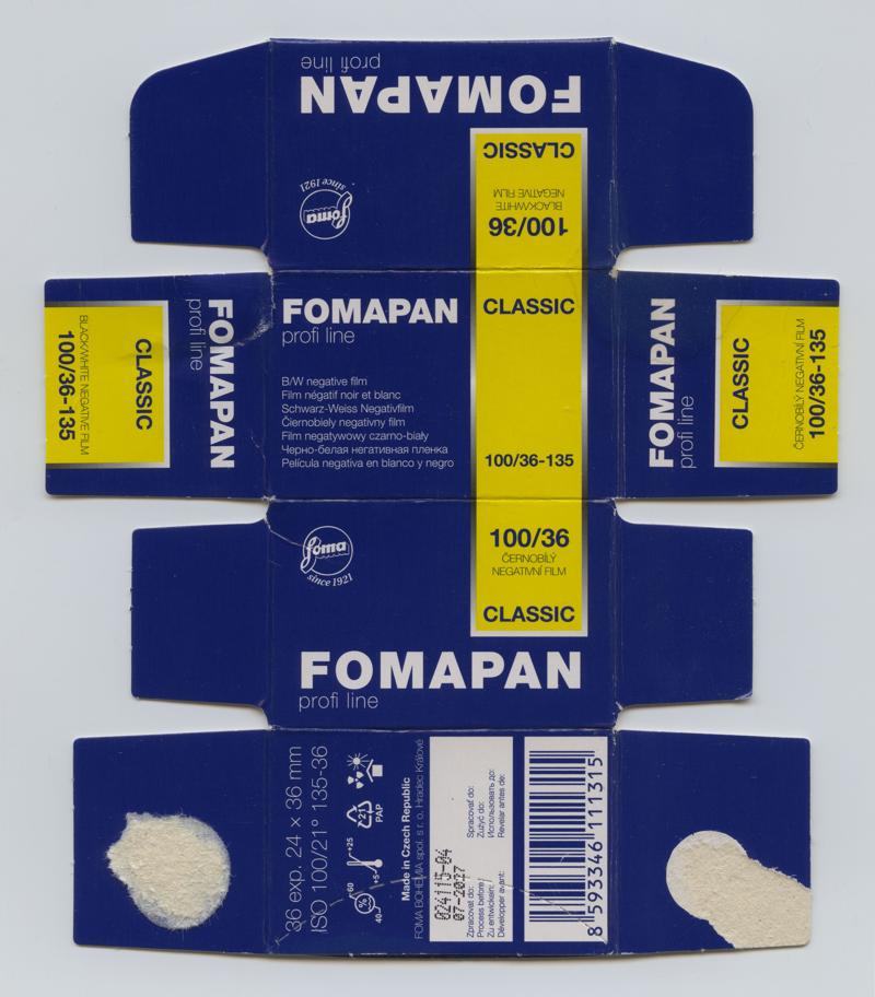 Foma Fomapan 35mm film box outside