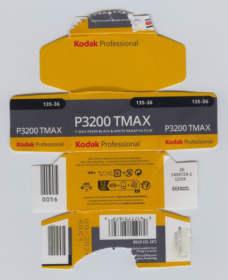 Kodak TMAX 35mm film box outside