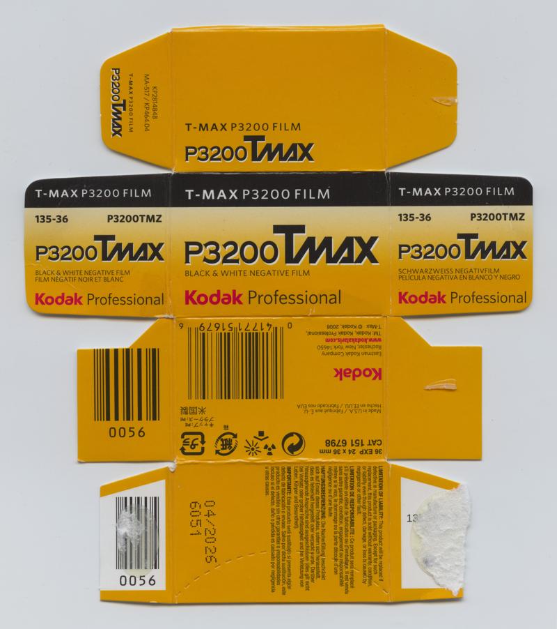 Kodak TMAX 35mm film box outside