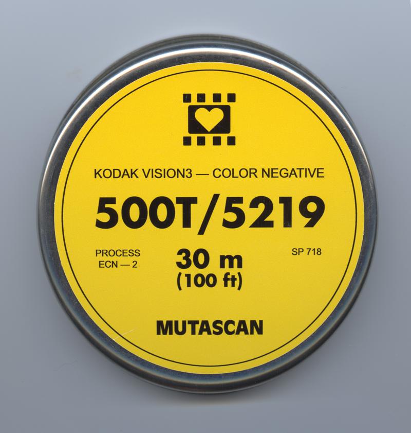 Mutascan Kodak Vision3 500T/5219 35mm film box outside