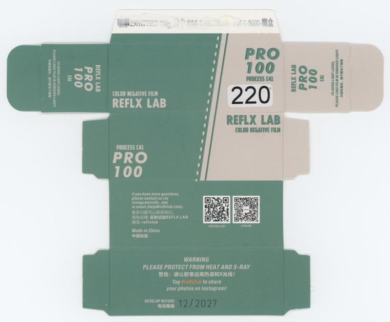 Reflx Lab Pro 100 220 film box outside