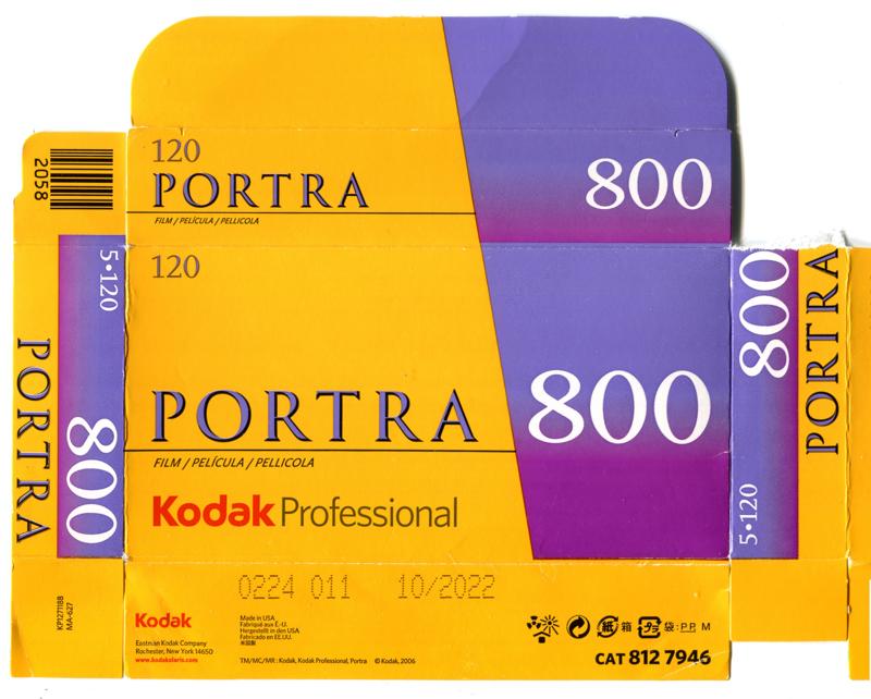 Kodak Portra 800 120 film box outside
