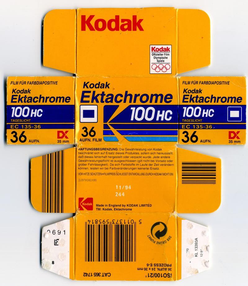 Kodak Ektachrome 100HC 35mm film box outside