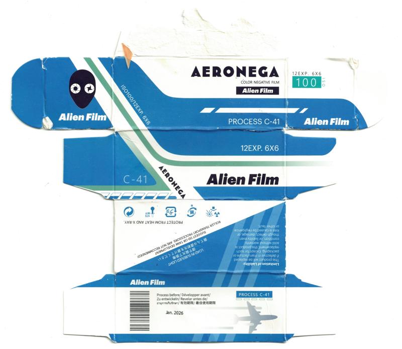 Alien Film Aeronega 120 film box outside