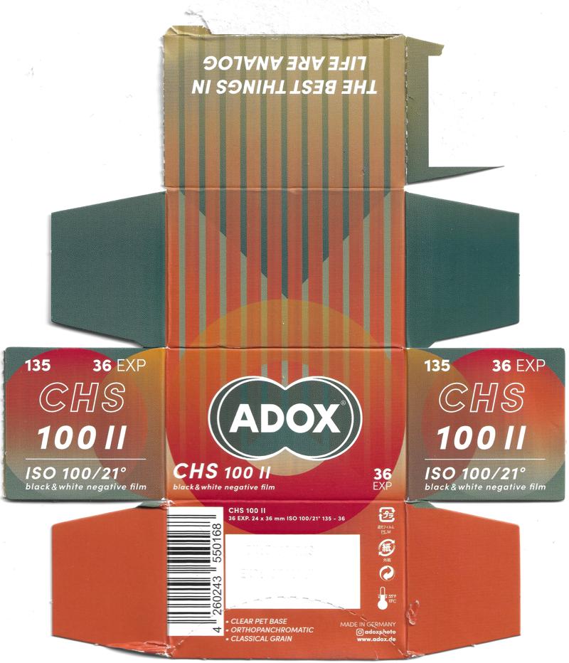 ADOX CHS 100 II 35mm film box outside