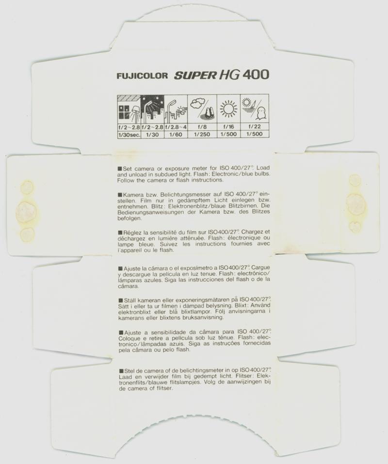 Fujifilm Fujicolor Super HG 35mm film box inside