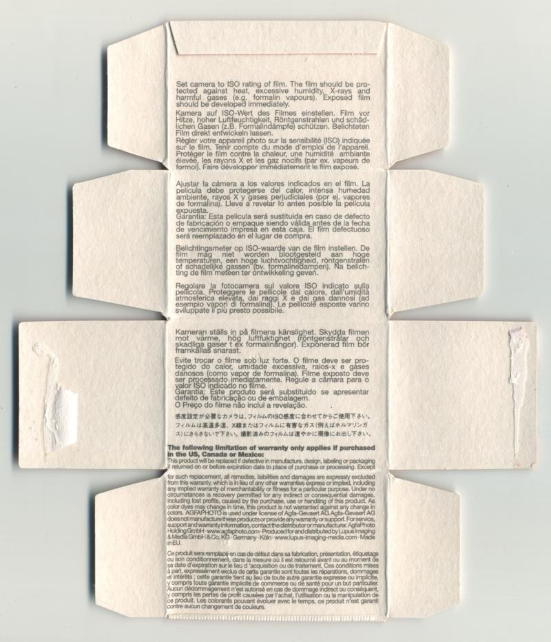 Agfa CT Precisa 100 35mm film box inside