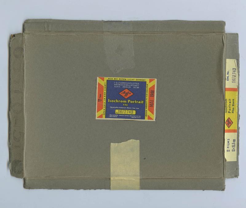 Agfa Isochrom Portrait 12x16.5cm film box outside