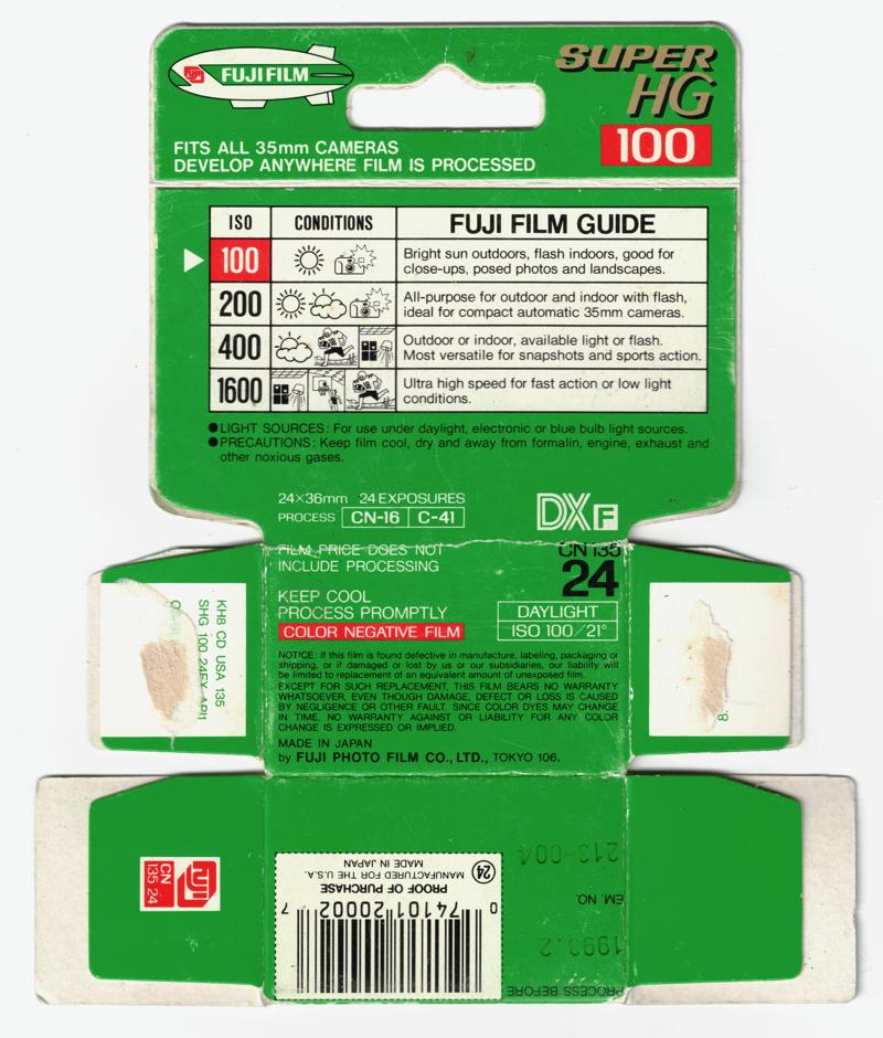 Fujifilm Fujicolor Super HG 35mm film box inside