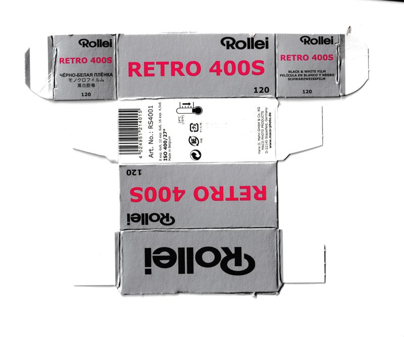 Rollei Retro 400S 120 film box outside