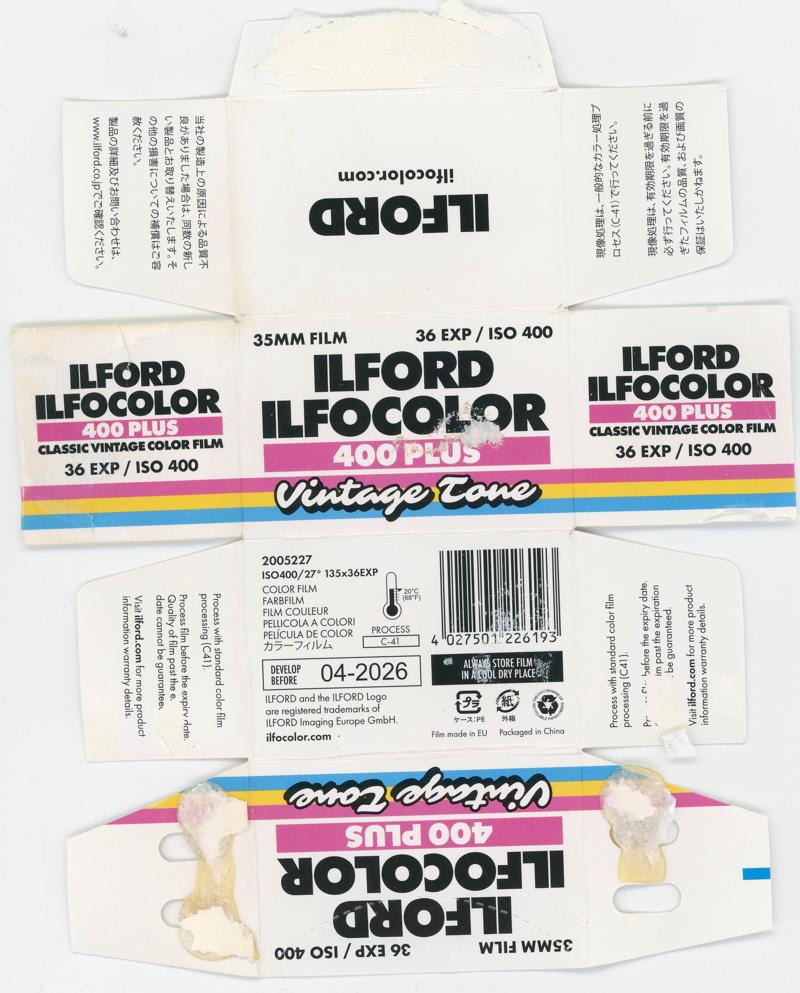 Ilford Ilfocolor 400 Plus 35mm film box outside
