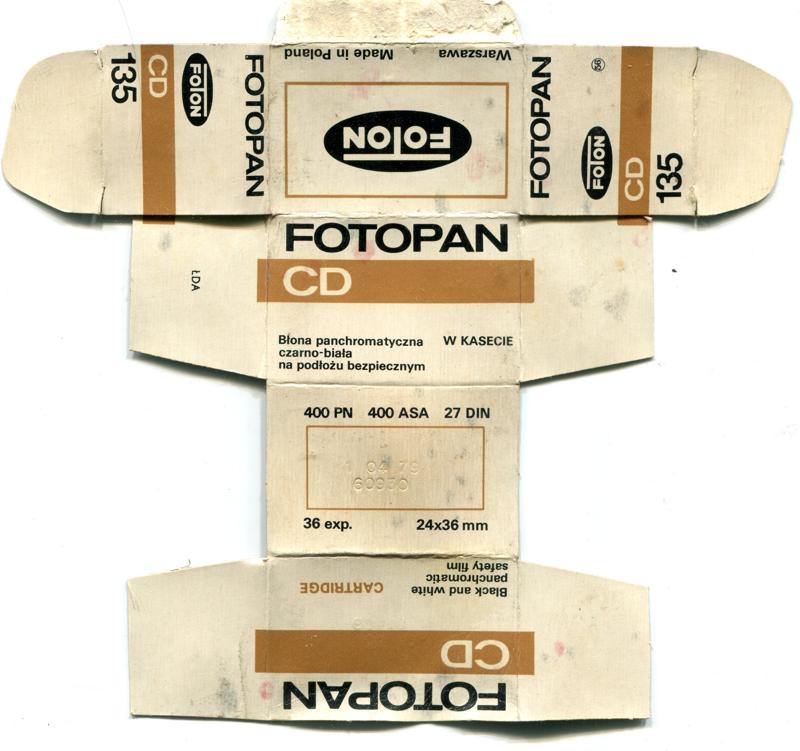 Foton Fotopan 35mm film box outside