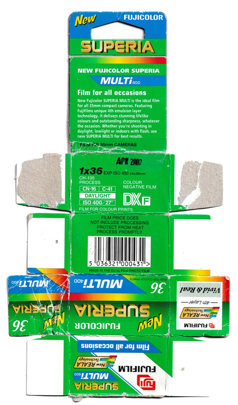 Fujifilm Fujicolor Superia Multi400 35mm film box outside