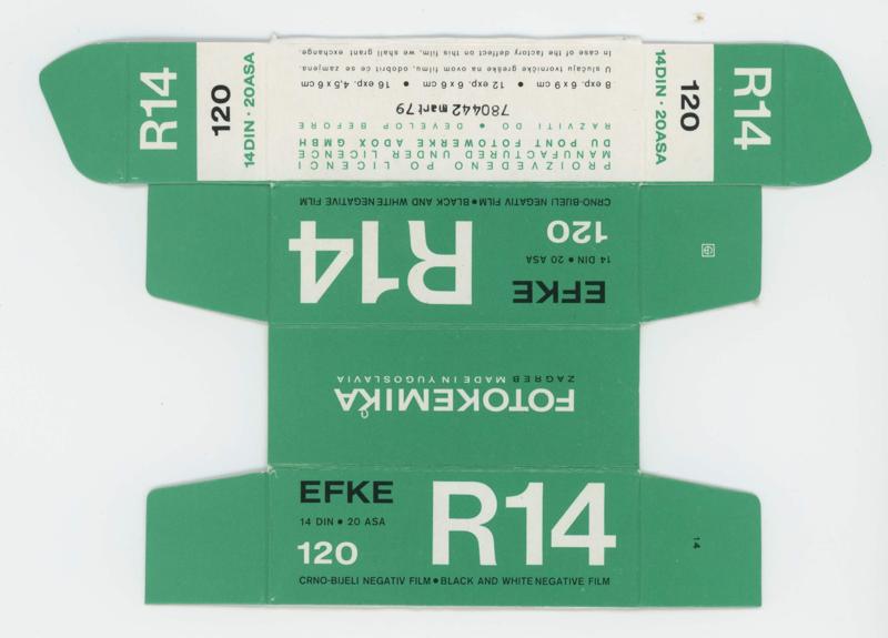 Efke R14 120 film box outside