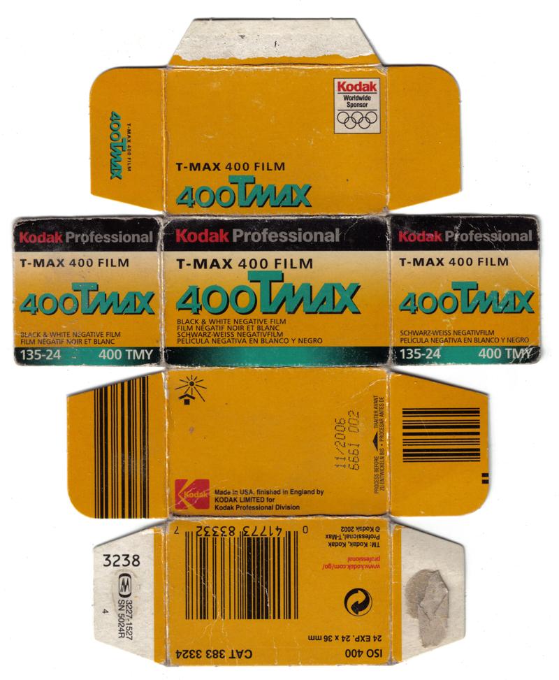 Kodak T-MAX 400 35mm film box outside