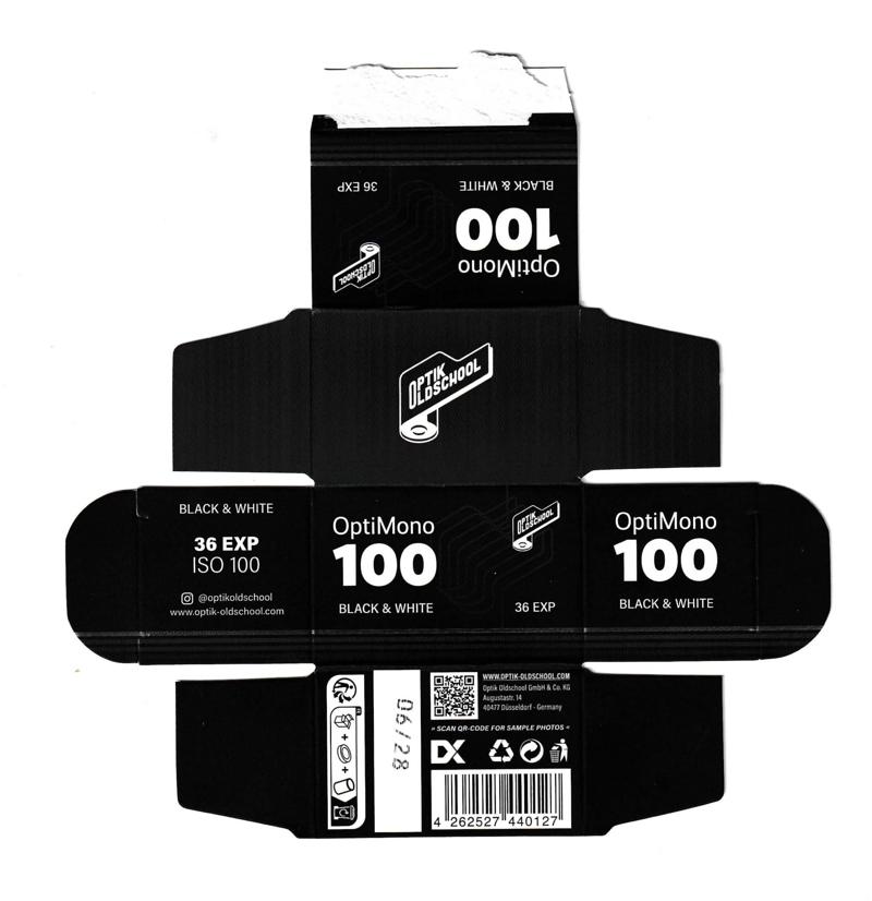 Optik Oldschool OptiMono 100 35mm film box outside