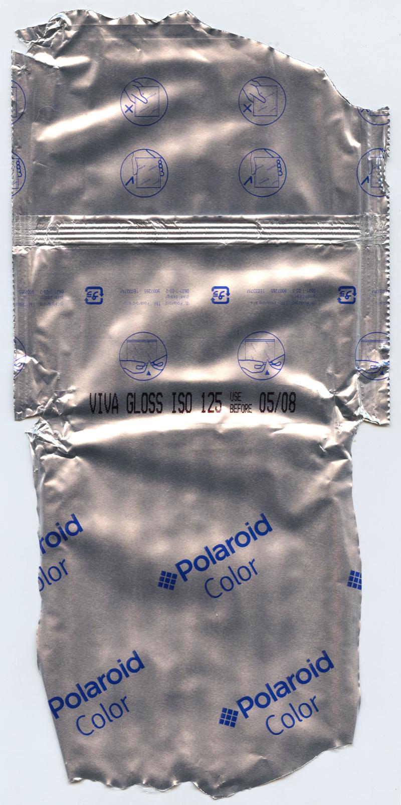 Polaroid Viva Instant Pack Film film box inside